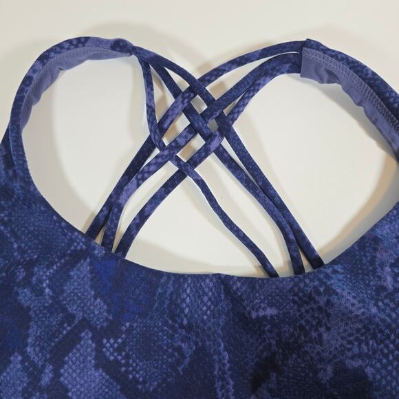 M VICTORIA'S SECRET Strappy Back Light Impact Sport Bra Bralette Sze M Snakeskin - Picture 2 of 8